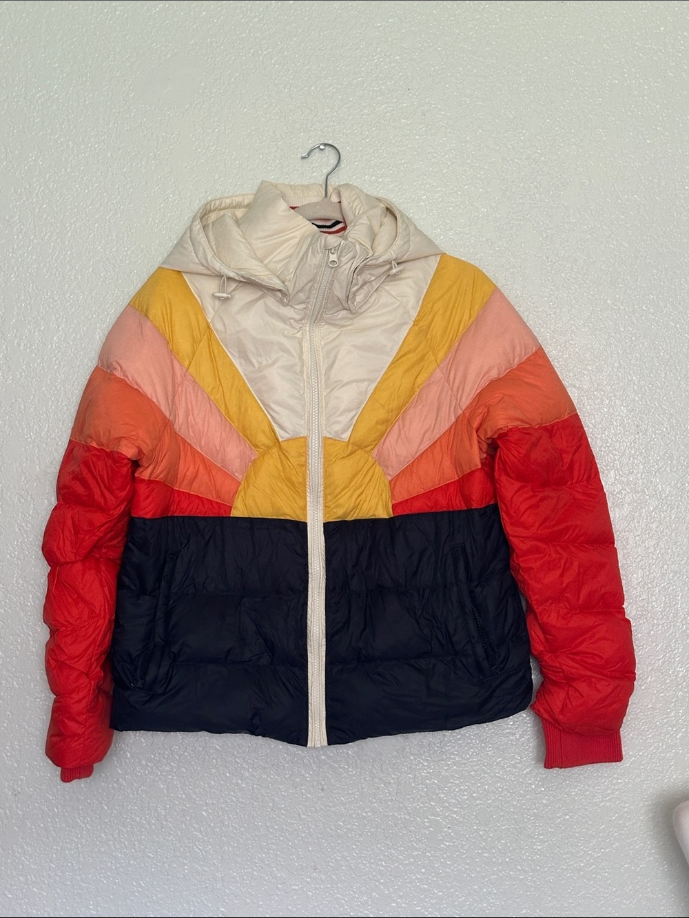 Marine Layer Archive Apres Sunset Down Puffer Jacket GUC L - Picture 2 of 7